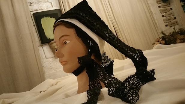 Coiffe brretonne noire